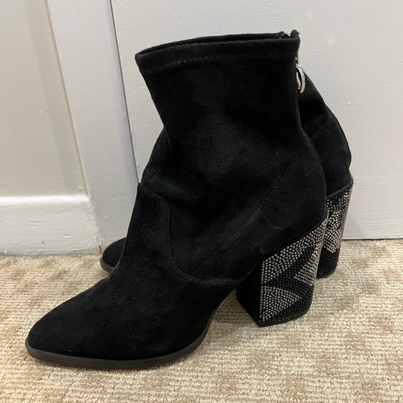 Wishbone heels with crystal design - Picture 2 of 4